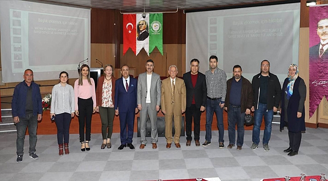 Iğdır Üniversitesinde “İstiklal Marşı’nın Kabul Edilişinin 98. Yıl Dönümü” Konulu Konferans