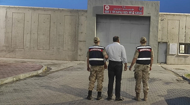 Çocuk Cinayetinden ve 38 Ayrı Suçtan Aranan Şahıs Köy Evinde Yakalandı