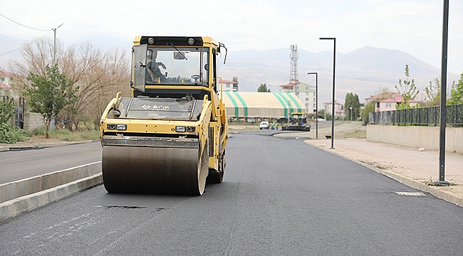Millet Bahçesinde Çalışmalar Hızla Devam Ediyor