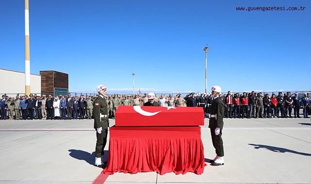 Şehit Piyade Uzman Çavuş Burak Geniş’in Cenazesi Iğdır’dan Uğurlandı