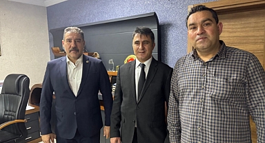 Kamu-Sen ve Türk Eğitim-Sen Iğdır Şube Başkanı Ali Arslan'dan Genel Sekreter Yüksel Kasım Çarman'a Ziyaret