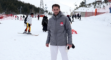 Kayakla atlamada rekor kıran 