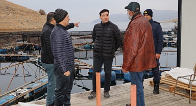 Keban Kaymakamı Atalık, Alabalık Üretim Tesisini Ziyaret Etti