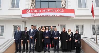 Vali Turan'dan Yatılı Kız Kur'an Kursu'na Ziyaret