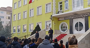 İl Milli Eğitim Müdürü Aziz Gün, Okulları Ziyaret Etti