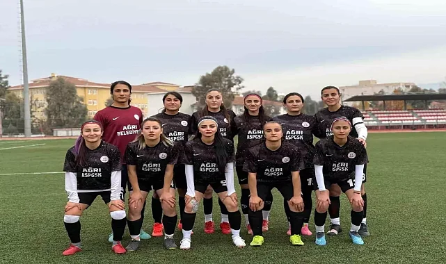 Ağrı Kadın Futbol Takımı, 1. Lig Yeniden Yükselme İçin Sahaya Çıkıyor