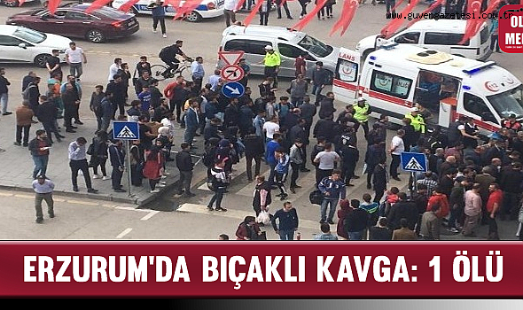 Erzurum Cumhuriyet Caddesi'nde Alışveriş Merkezinde Bıçaklı Kavga: 1 Ağır Yaralı