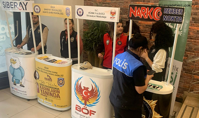 Iğdır Kitap Fuarı'nda Polis Vatandaşları Bilgilendirdi