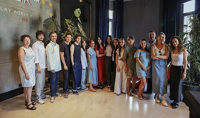ÇARPINTI OYUNCULARI! Çarpıntı dizisi oyuncu kadrosu ve karakterleri açıklandı! - Son Dakika Magazin Haberleri