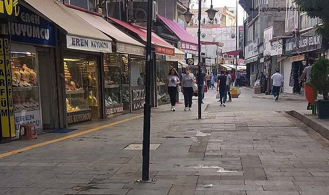 Iğdır’ın Kalbi Cumhuriyet Caddesi: Tarih, Kültür ve Ticaretin Buluşma Noktası