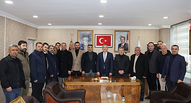 AK PARTİ MKYK ÜYESİ GÖKÇINAR İL BAŞKANLIĞINI ZİYARET ETTİ