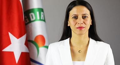 Doç.Dr. Suna Altan Yazdı. İlber Ortaylı: İlmin Vakarı ve Akademisyenliğin Örneği