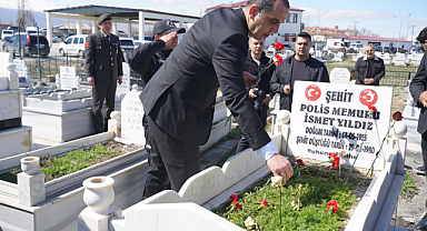 Iğdır'da 18 Mart'ta Şehitler Dualarla Anıldı