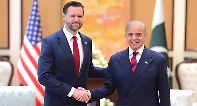 ABD Başkan Yardımcısı JD Vance ve Pakistan Başbakanı Şerif bir araya geldi