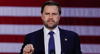 ABD Başkan Yardımcısı Vance, İranlı heyetle yüz yüze görüştü