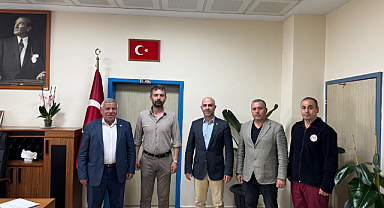 AK Parti Iğdır Merkez İlçe Başkanı Mehmet Engin’den Sağlık Kurumlarına Ziyaret