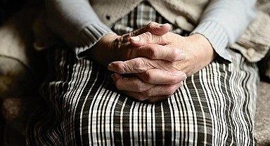 Ameliyatsız Parkinson tedavisi mümkün mü?