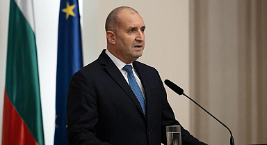 Bulgaristan'da eski Cumhurbaşkanı Radev, genel seçimi büyük farkla birinci tamamladı
