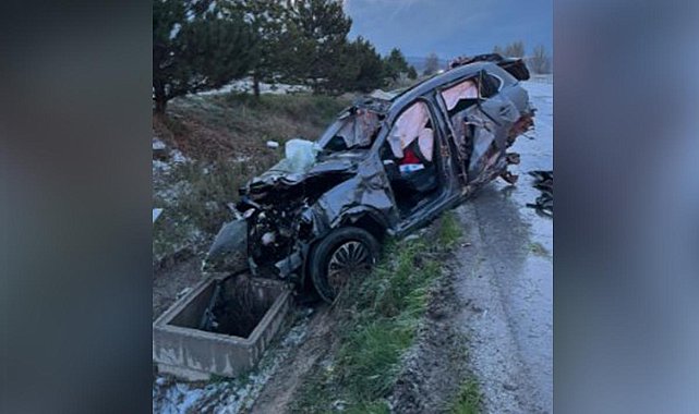 Çorum'da aynı noktada peş peşe iki trafik kazası! Ölü ve yaralılar var