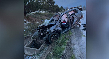 Çorum'da aynı noktada peş peşe iki trafik kazası! Ölü ve yaralılar var