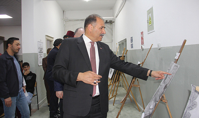 Iğdır’da “Oku-Yorum, Yaz-Yorum Safahat Okumaları” İl Paneli Gerçekleştirildi