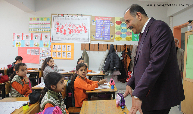 Iğdır’da Okullara Ziyaret: İl Müdürü Aziz Gün Öğrenci ve Öğretmenlerle Buluştu