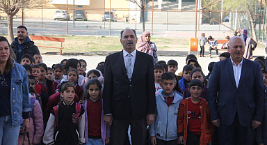 İl Müdürü Aziz Gün'den Okul Ziyareti