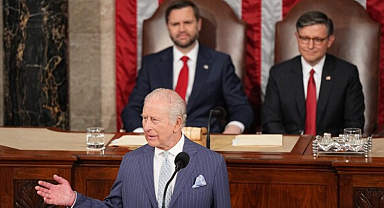 İngiltere Kralı Charles ABD Kongresi'ne hitap etti