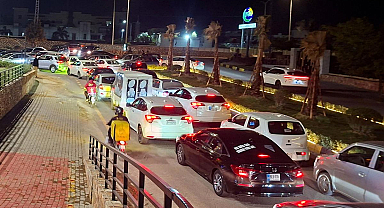 İran saldırıları nedeniyle Pakistan'da akaryakıt fiyatlarına rekor zam