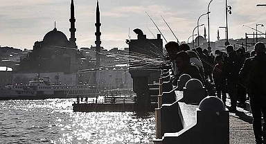 İstanbullular çarşambaya dikkat: Hava 10 derece birden soğuyacak