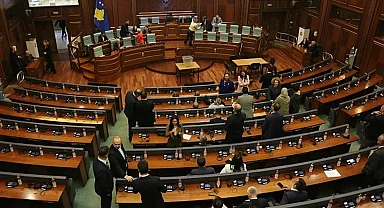 Kosova'da yeniden erken genel seçime gidiliyor