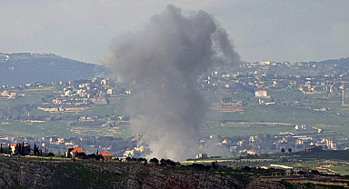 Müzakereler sürerken saldırı! İsrail, Lübnan'ı vurdu