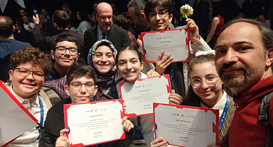 TÜBİTAK Bölge Yarışmalarında Iğdır Rüzgarı: Türkiye Finallerine Bölge Birincisi Olarak Gidiyoruz