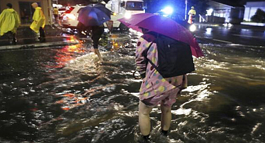 Yeni Zelanda'da kırmızı alarm: Acil durum ilan edildi
