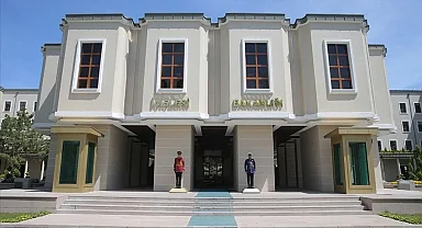 19 mülki idare amiri birinci sınıf mülki idare amirliğine yükseltildi