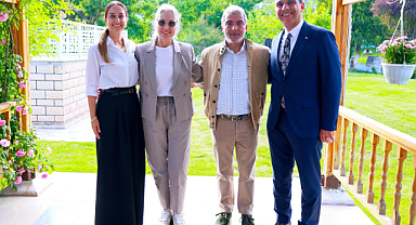 Alagöz ile Taşolar Bayramda Bir Araya Geldi