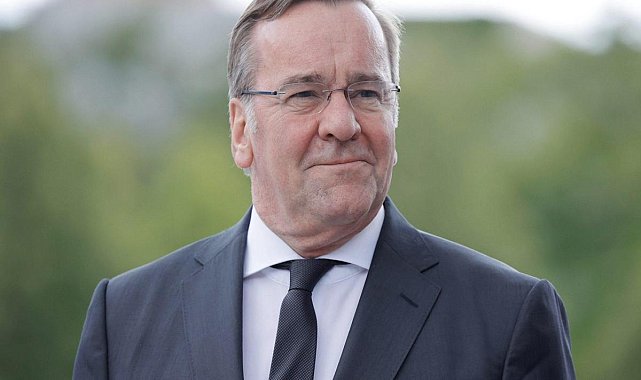Alman bakan konuştu: ABD'nin askerlerini çekmesini bekliyorduk
