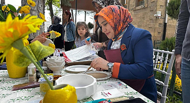 Anneler ve çocuklar sanatla buluştu