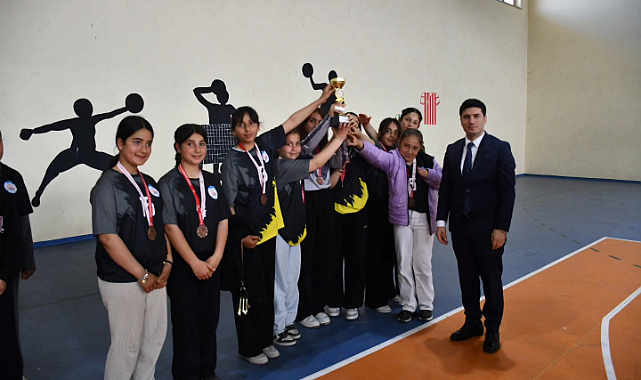 Aralık'ta Küçükler Futsal Turnuvası Sona Erdi