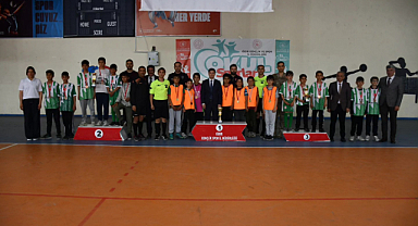 Aralık’ta Küçükler Futsal Turnuvası Sona Erdi