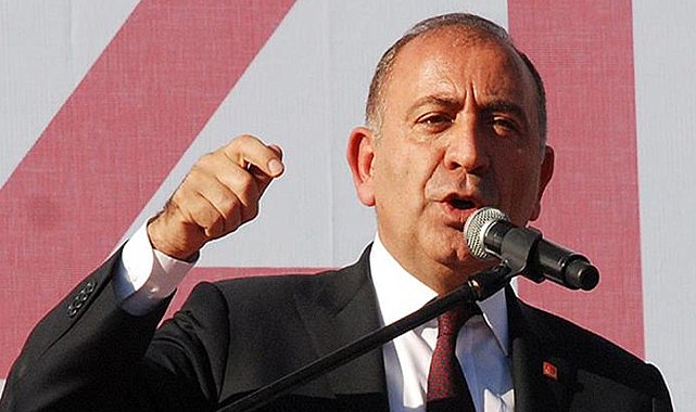 'Beraber çalışacaklar' dedi, Özgür Özel'den 'Eski Genel Başkanı' diyerek bahsetti