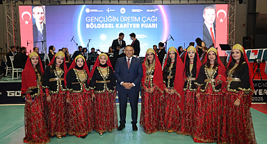 DAKAF'26'da Rektör Gürel'e Alkış Yağdı