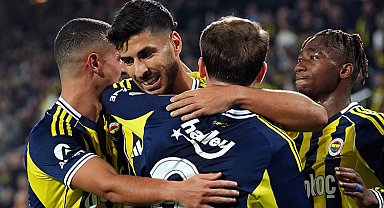 Fenerbahçe'nin gözü sahada, kulağı Galatasaray maçında!