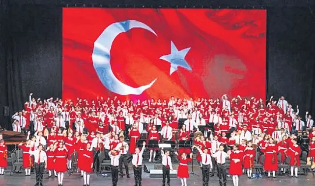Geleceğin sanatçıları Külliye'de sahneye çıkıyor
