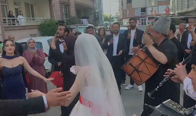 Gelin Çıkarmada Azerbaycan Esintisi