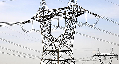 Güneş enerjisi kullananlara elektrik ücretsiz oldu