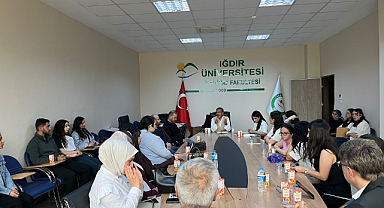 Iğdır Üniversitesinde Edebiyat ve Düşünce Şöleni