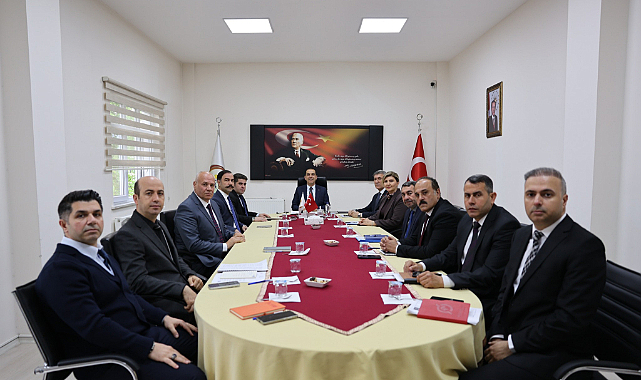 Iğdır Valisi M. Fırat Taşolar başkanlığında İl Özel İdaresi Haftalık Değerlendirme Toplantısı gerçekleştirildi