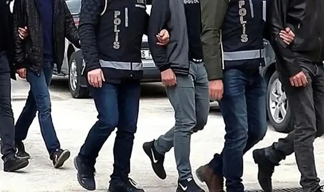 İstanbul merkezli 6 ilde FETÖ operasyonu: 25 şüpheli yakalandı