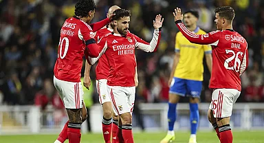 Jose Mourinho'nun Benfica'sı sezonu namağlup bitirdi!